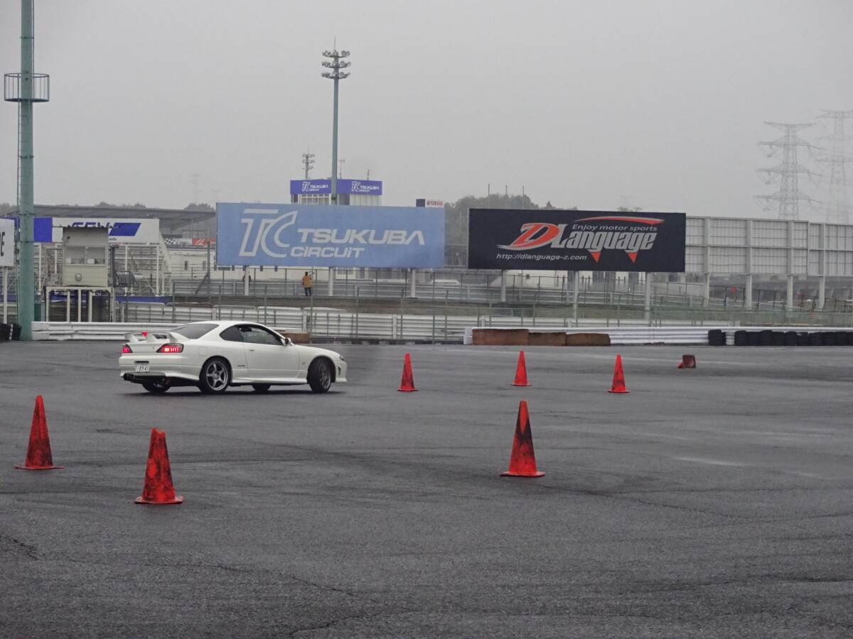 4/30(木)ないじぇる 筑波ジムカーナ場 レッスン付き広場練習会